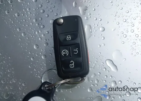 2014 Volkswagen Passat 2.0L Tdi Sel Premium z USA, uszkodzony, nr VIN 1VWCN7A3XEC067756